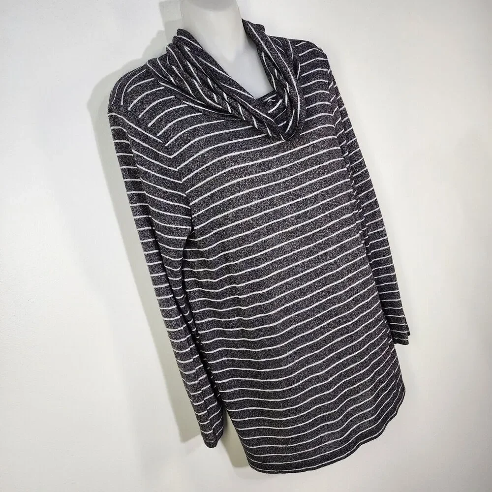 Chicos Tunic Top Womens Size 1 Medium Gray Striped Cowl Neck Long Sleeve Rayon